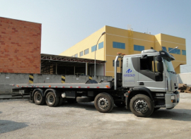 Caminh�o Plataforma Pai - 15000 - Transporte Pesado e Remo��es Industriais