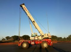 Guindaste Autopropelido Link Belt RTC 8065