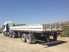 Carreta Carga Seca 2 Eixos - Transporte Pesado e Remo��es Industriais