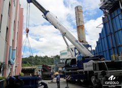 Içamento, Verticalização e Descarga de um Trocador de Calor com Guindastes Içamento, Verticalização e Descarga de um Trocador de Calor com Guindastes