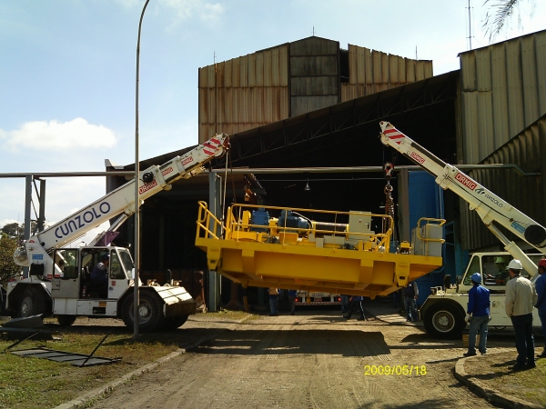 Uma solução inédita foi encontrada em Caçapava, quando os equipamentos da Cunzolo facilitaram uma operação na fábrica da MWL Brasil Rodas & Eixos, durante a montagem de uma nova ponte rolante (PR) na fábrica, em maio de 2012 para o cliente Duraferro.