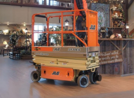 Plataforma Tipo Tesoura - Pantogr�fica - JLG 1930 ES