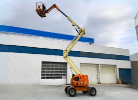 Plataforma com Lan�a Articulada SKYJAC SJ46AJ
