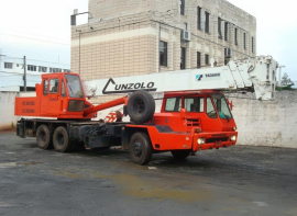 Guindaste Rodovi�rio Tadano TL 250