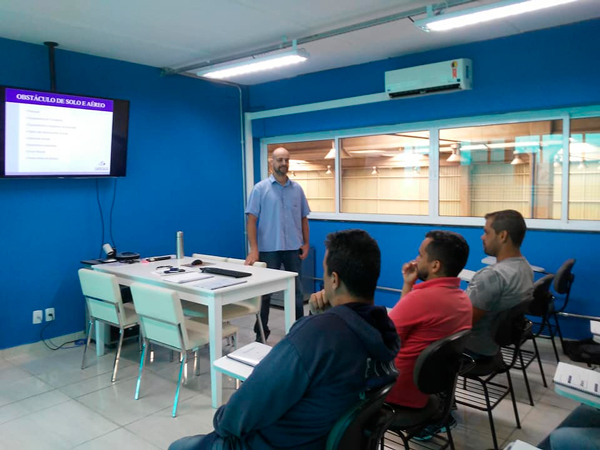 treinamento-e-capacitao-para-clientes-cunzolo.html