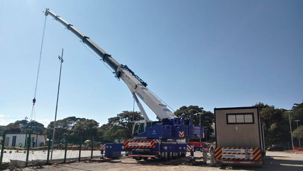 cunzolo-participa-da-obra-do-hospital-para-covid.html