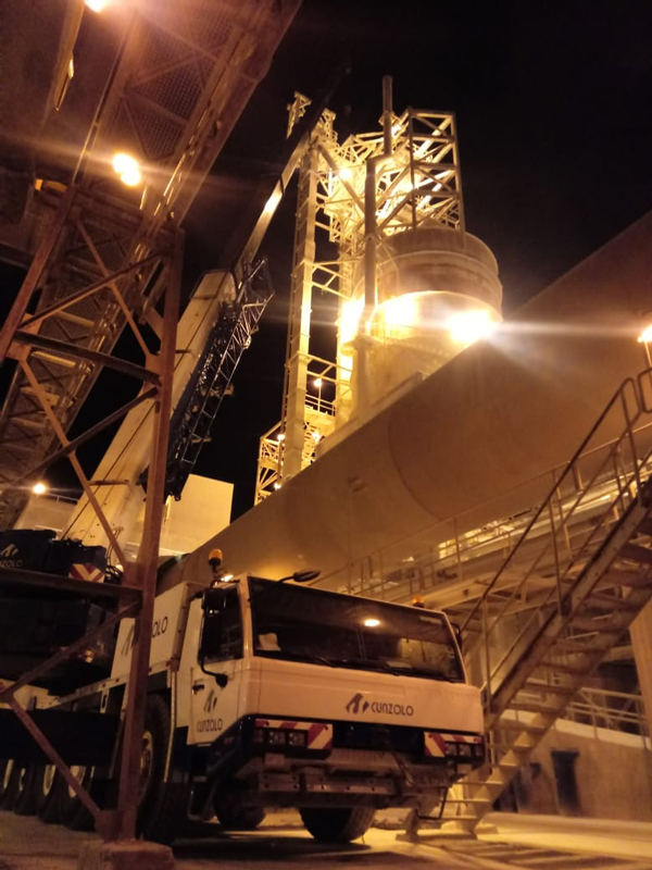 servico-de-urgencia-com-guindaste-tadano.html