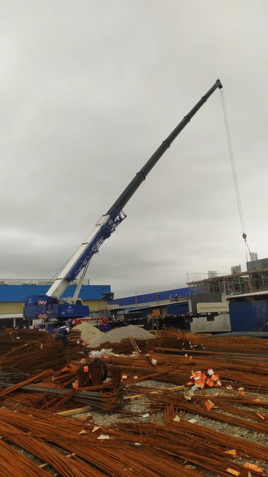 atf-130-em-obra-de-construcao-civil.html