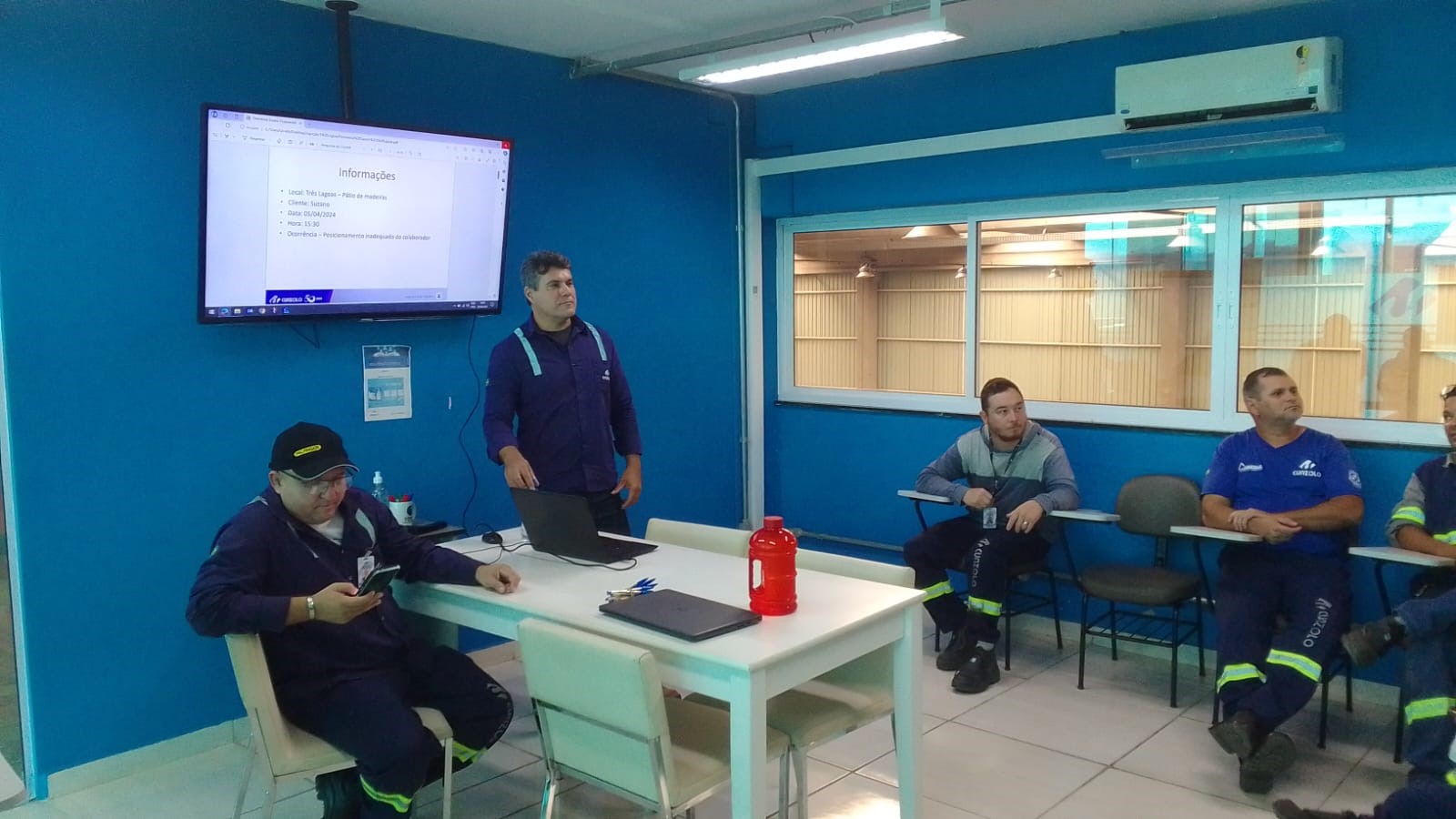 aprimorando-seguranca-reunioes-foco-melhoria.html