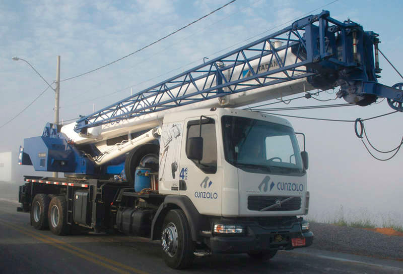 guindaste-ts-300-montagem-de-estrutura-metalica.html