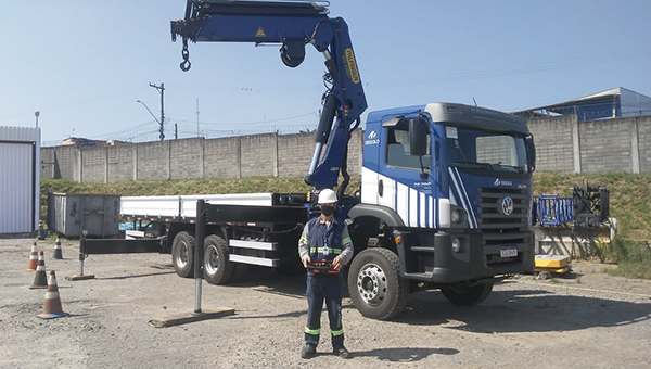 treinamento-operacional-com-novo-palfinger.html