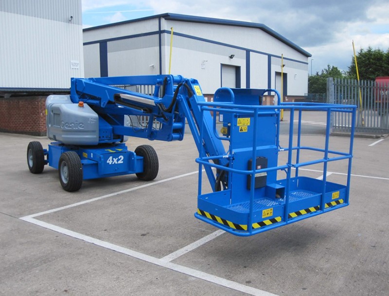 Alugar Plataforma com Lança Articulada Genie Z45/25 DC Alugar Plataforma com Lança Articulada Genie Z45/25 DC